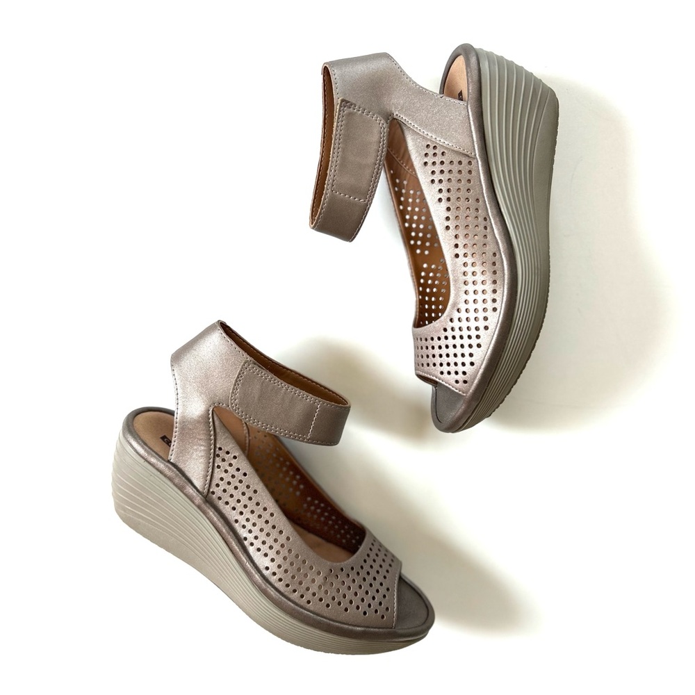 Clarks Neutral Shimmer Pewter Leather Perforated Reedly Salene Wedge Sandal